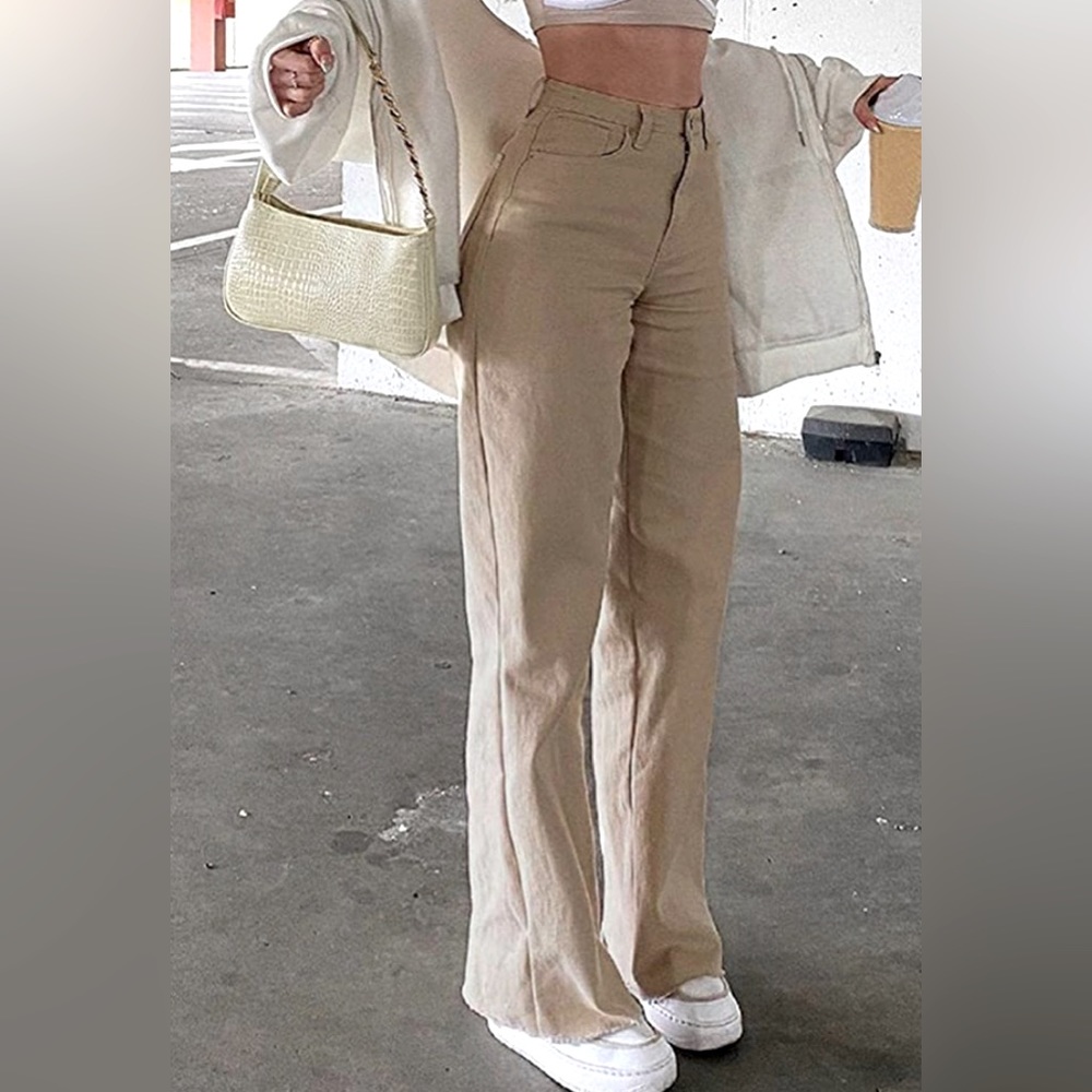 Beige straight jeans
